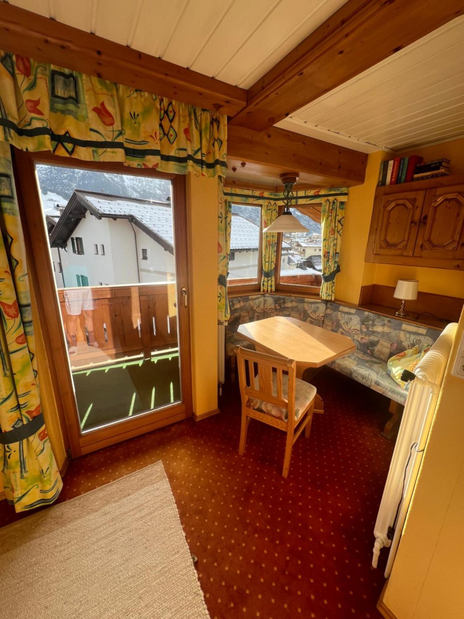 Haus Alpengluehn Apartment อับเทเนา ภายนอก รูปภาพ